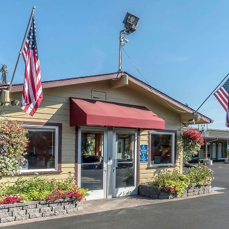 Rodeway Inn Medford South I-5 Bagian luar foto