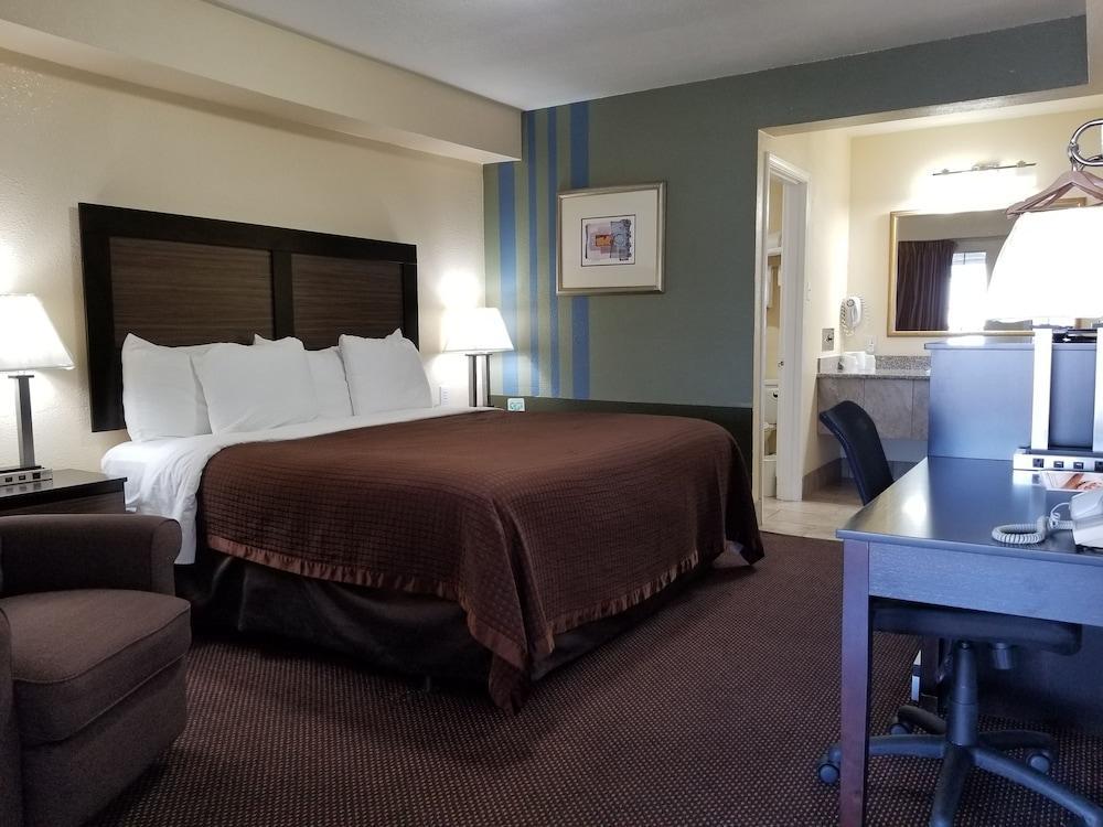 Rodeway Inn Medford South I-5 Bagian luar foto